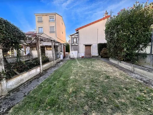 Maison de plain-pied 4 pièces 81 m²