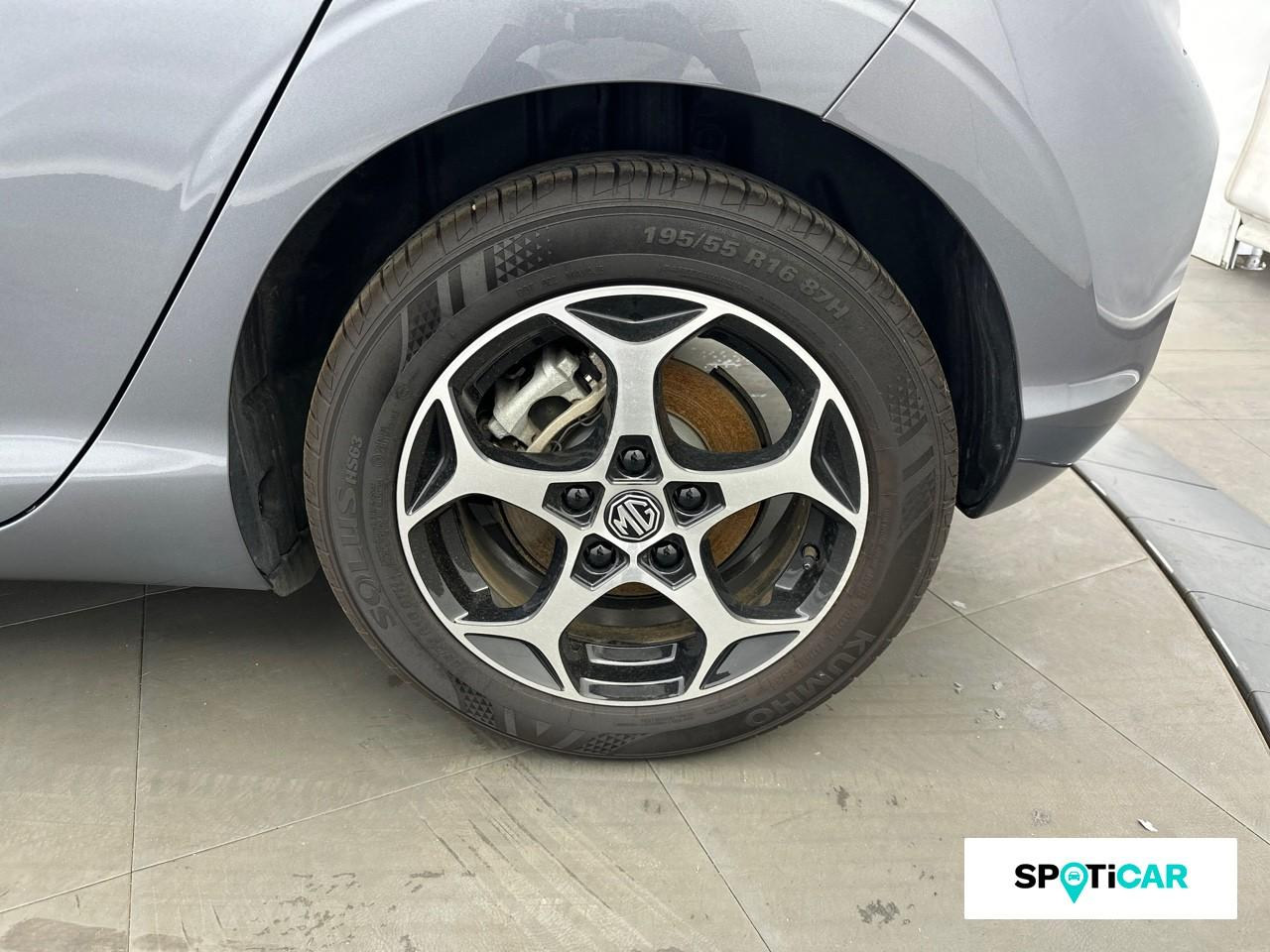 Mg Mg3 1.5 hybrid+ 195ch comfort — photo 11