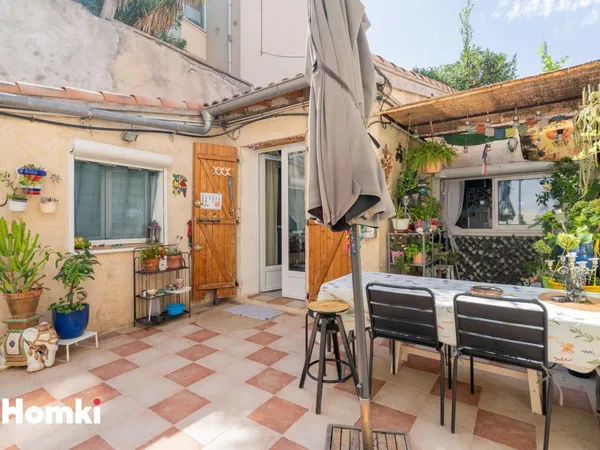 Vends maison - 32 m² - 1 pièce - Marseille 13007
