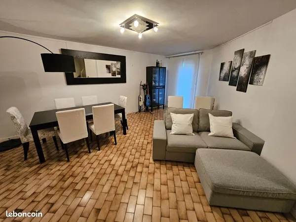 Chambre en colocation maison 105m2 - Cergy