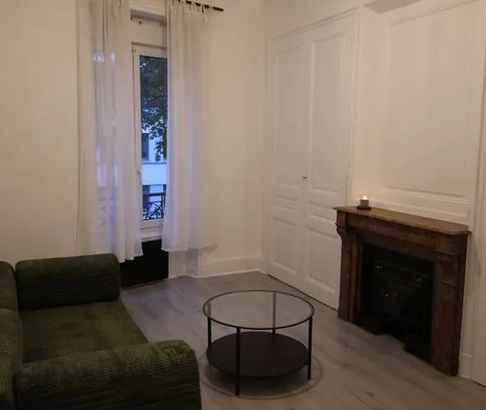 T1 BIS 41m2 Meublé avec chambre séparée
