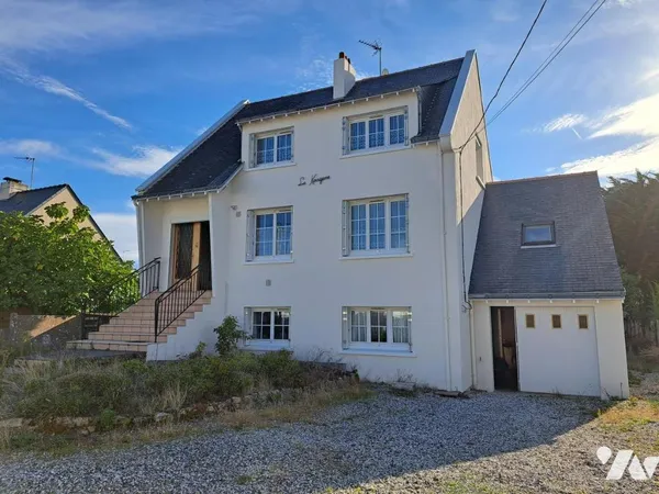 Maison 10 pièces 197 m²