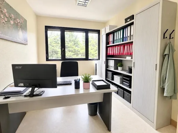 Local 131 m²