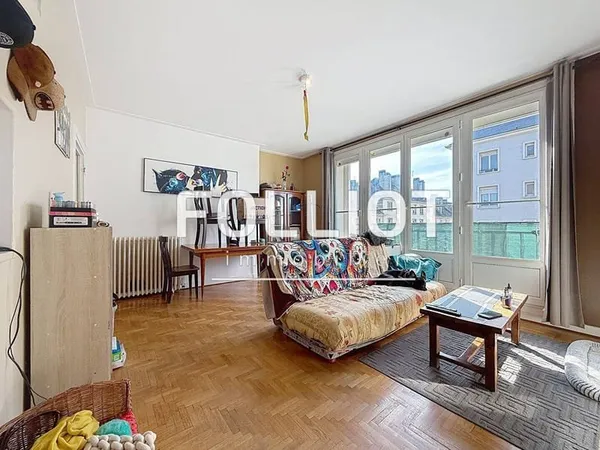Appartement 3 pièces 77 m²