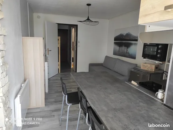 Studio cabine meublé à Carnon - Spécial étudiant