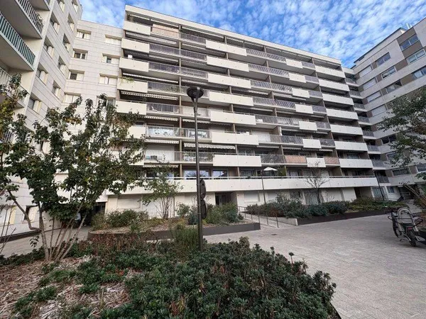 Appartement 4 pièces 84 m²