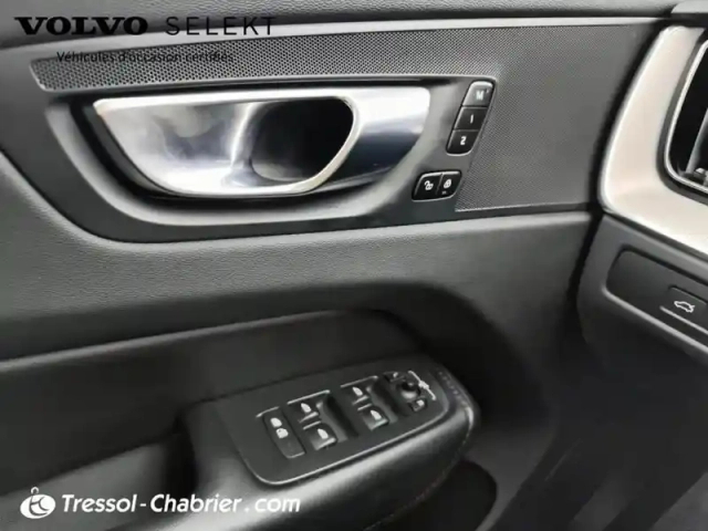 Volvo Xc60 t6 recharge awd 253 ch + 145 ch geartronic 8 inscription — photo 20