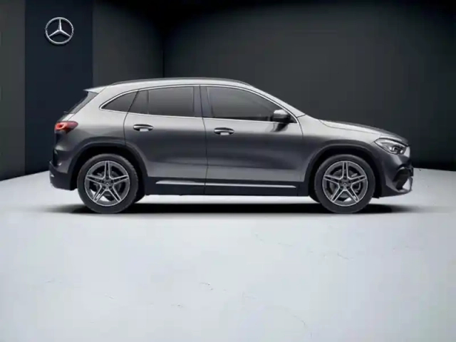 Mercedes Gla 200 d amg line — photo 6