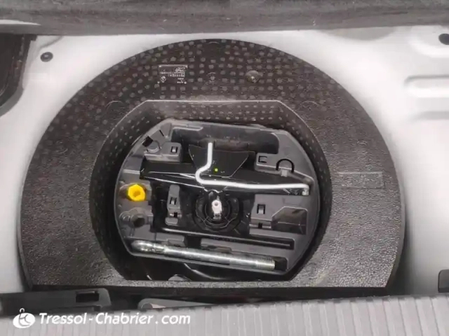 Citroën C3 Aircross puretech 130 s&amp;s eat6 shine — photo 4