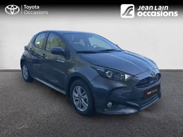 Toyota Yaris hybride 116h — photo 3