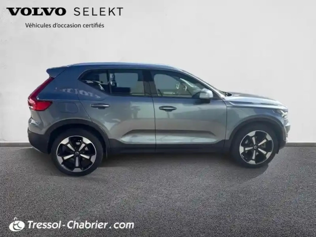 Volvo Xc40 d4 awd adblue 190 ch geartronic 8 first edition — photo 6