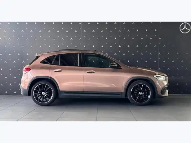 Mercedes Gla 200 amg line — photo 26