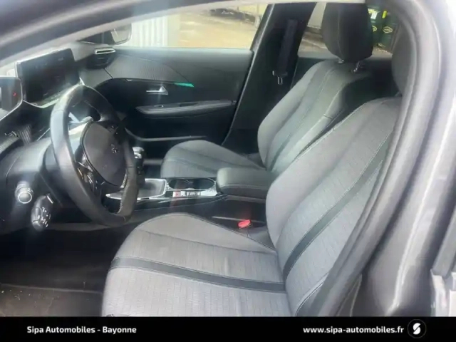 Peugeot 208 puretech 100 s&amp;s bvm6 — photo 9