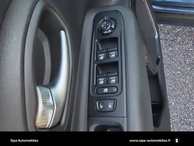 Jeep Renegade 1.3 gse t4 240 ch phev at6 4xe eawd — photo 84