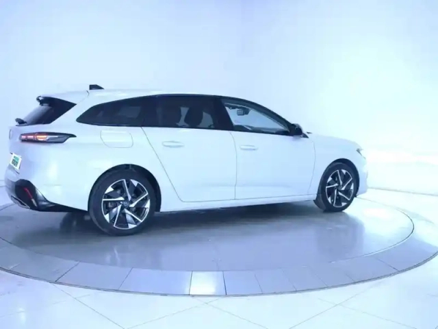 Peugeot 308 sw bluehdi 130ch s&amp;s eat8 — photo 4