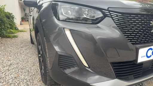Peugeot 2008 1.2 PureTech 130 - Allure Pack – 2020 – 108671 km – Essence – Boîte Manuelle — photo 2