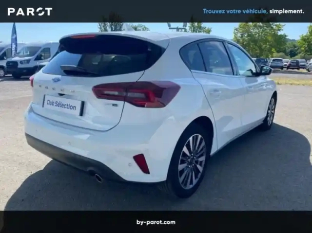 Ford Focus 1.0 flexifuel mhev 125ch titanium style — photo 2