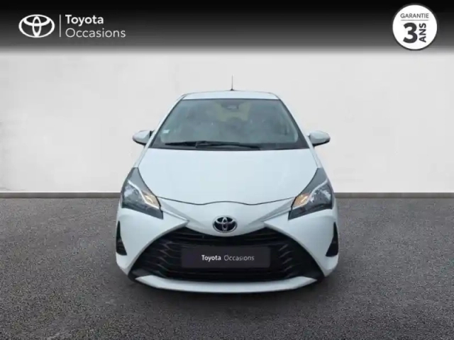 Toyota Yaris 70 vvt-i ultimate 5p — photo 5