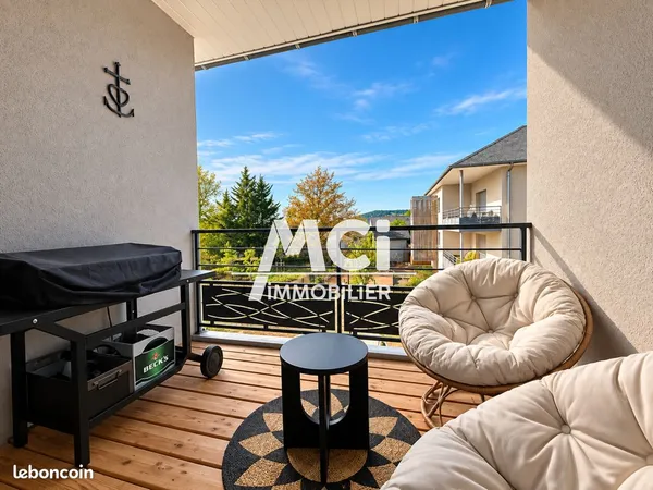 Appartement neuf, loué meublé à Bozouls, Terrasse, ascenseur, parking