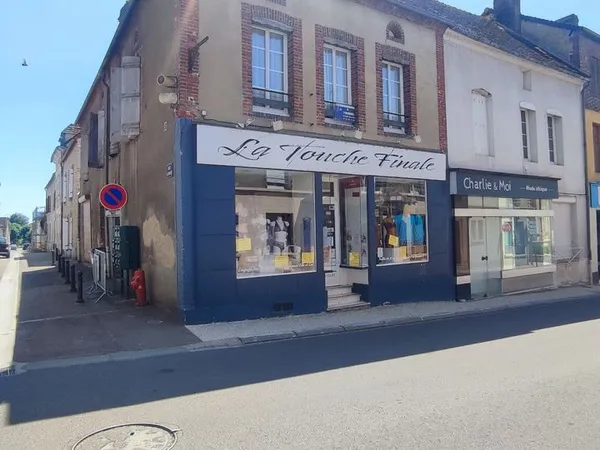 Immeuble de rapport 10 pièces 210 m²