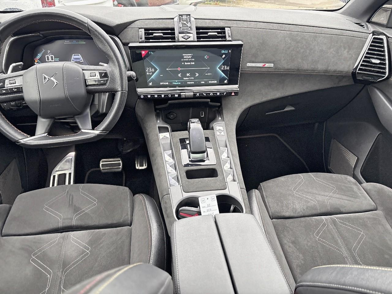 Ds Ds 7 crossback hybride e-tense 300 eat8 4x4 performance line+ — photo 8