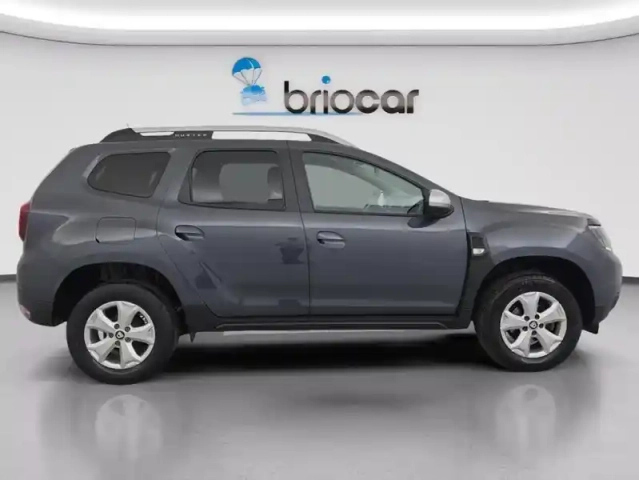 Dacia Duster 1.0 tce 100ch confort 4x2 suréquipé — photo 27