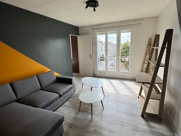 A louer appartement T3 60m2 chauffage compris