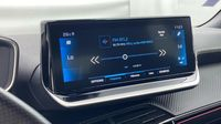Peugeot 2008 1.2 PureTech 130ch S&S GT EAT8 — photo 13