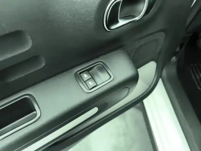 Citroën C3 bluehdi 100 s&amp;s bvm5 c-series — photo 20