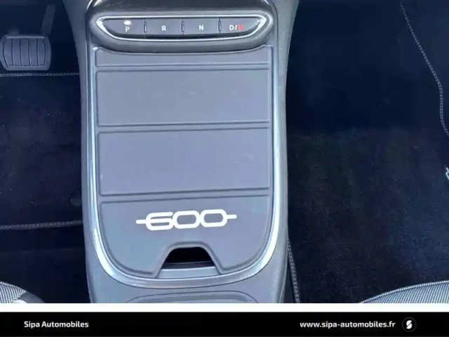 Fiat 600 t-gen 3 1.2 hybrid 110ch edct6 — photo 49
