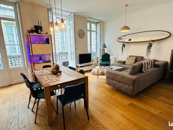 Appartement meublé 55M2 - CLIM - TERRASSE