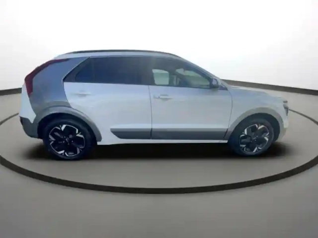 Kia Niro ev 204ch premium — photo 7