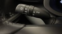 Toyota Yaris 116h Design 5p MC24 — photo 23