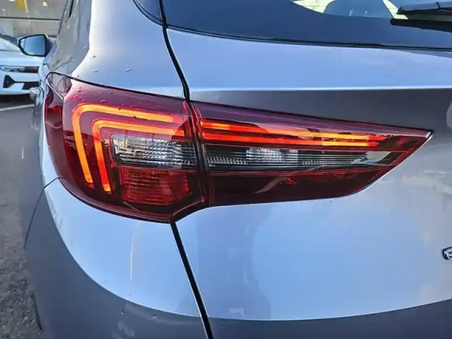 Opel Grandland hybrid 225 ch bva8 — photo 37