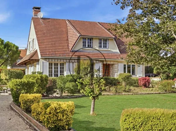 Maison 5 pièces 126 m²