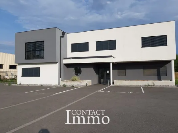 Limite COLMAR SUD, ensemble immobilier Bureaux Co-working