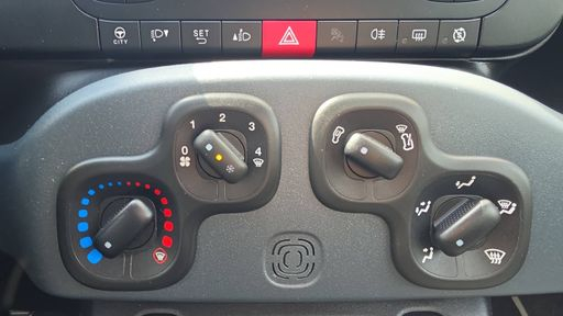 Fiat Panda 1.2  69 - Easy – 2018 – 57435 km – Essence – Boîte Manuelle — photo 14