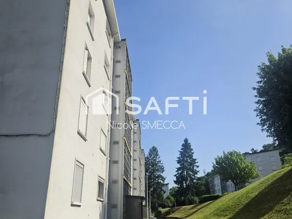 Appartement spacieux fort potentiel