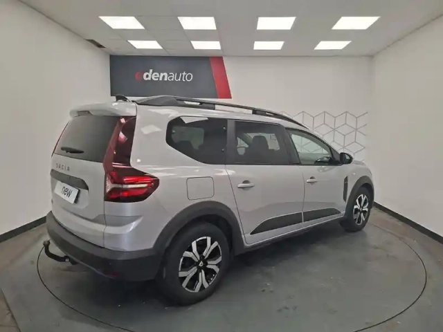 Dacia Jogger eco-g 100 7 places — photo 20