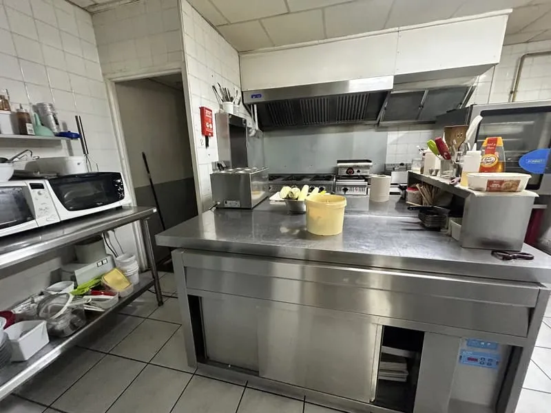 Photo 11
