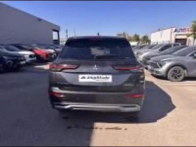 Mitsubishi Outlander 2.4 phev 306ch intense 4wd — photo 7