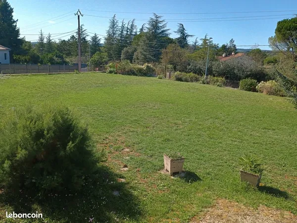 Terrain à vendre