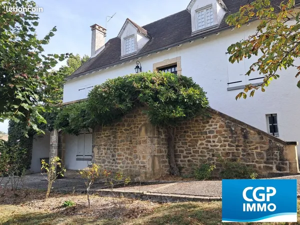 Maison 9 pièces 220 m²