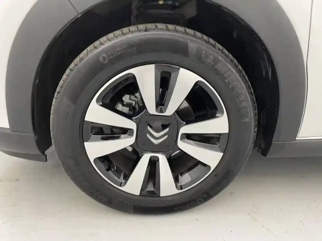 Citroën C3 puretech 110 ch eat6 — photo 2
