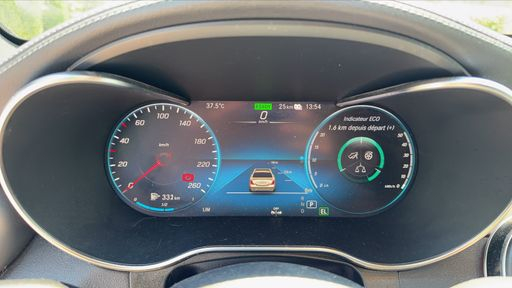 Mercedes Classe GLC 300e 320 EQ Power 4Matic 9G-DCT - Business Line – 2023 – 45498 km – Hybride rechargeable – Boîte Automatique — photo 16