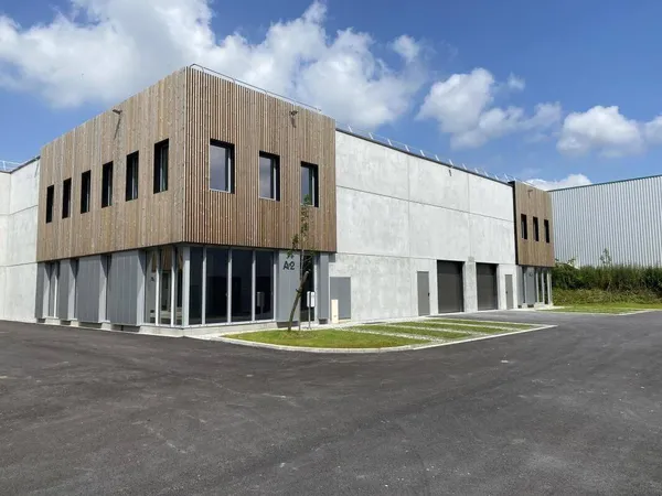 Local d'activité 512 m²