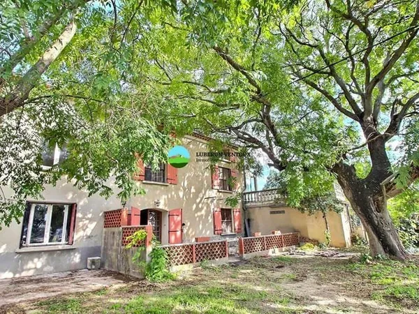 Maison 8 pièces 174 m²