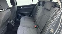 Volkswagen Golf 1.5 eTSI OPF 130ch Life Plus DSG7 — photo 13