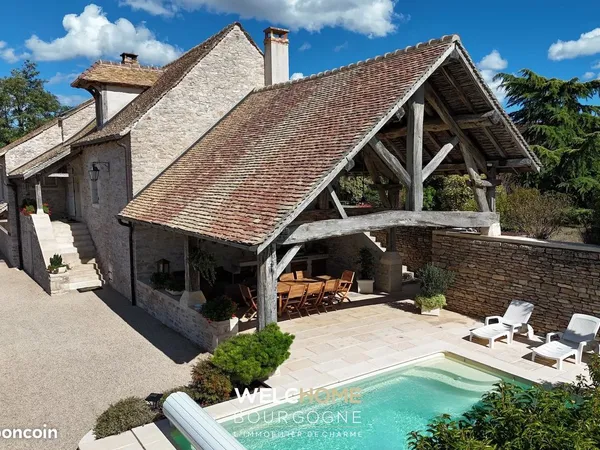 Maison 5 pièces 152 m²