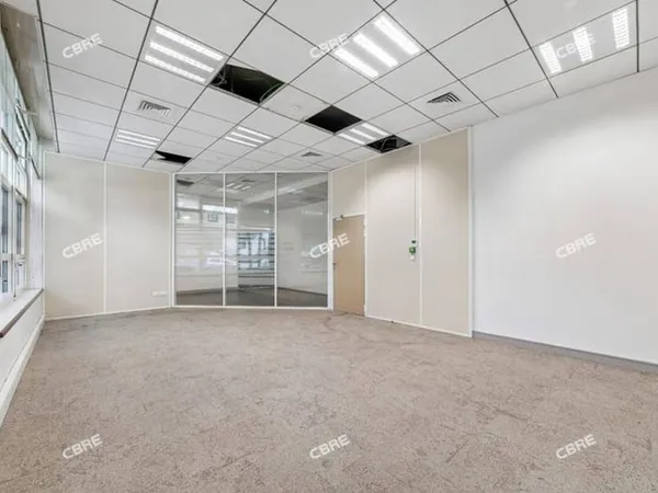 Bureaux 2 pièces 280 m²